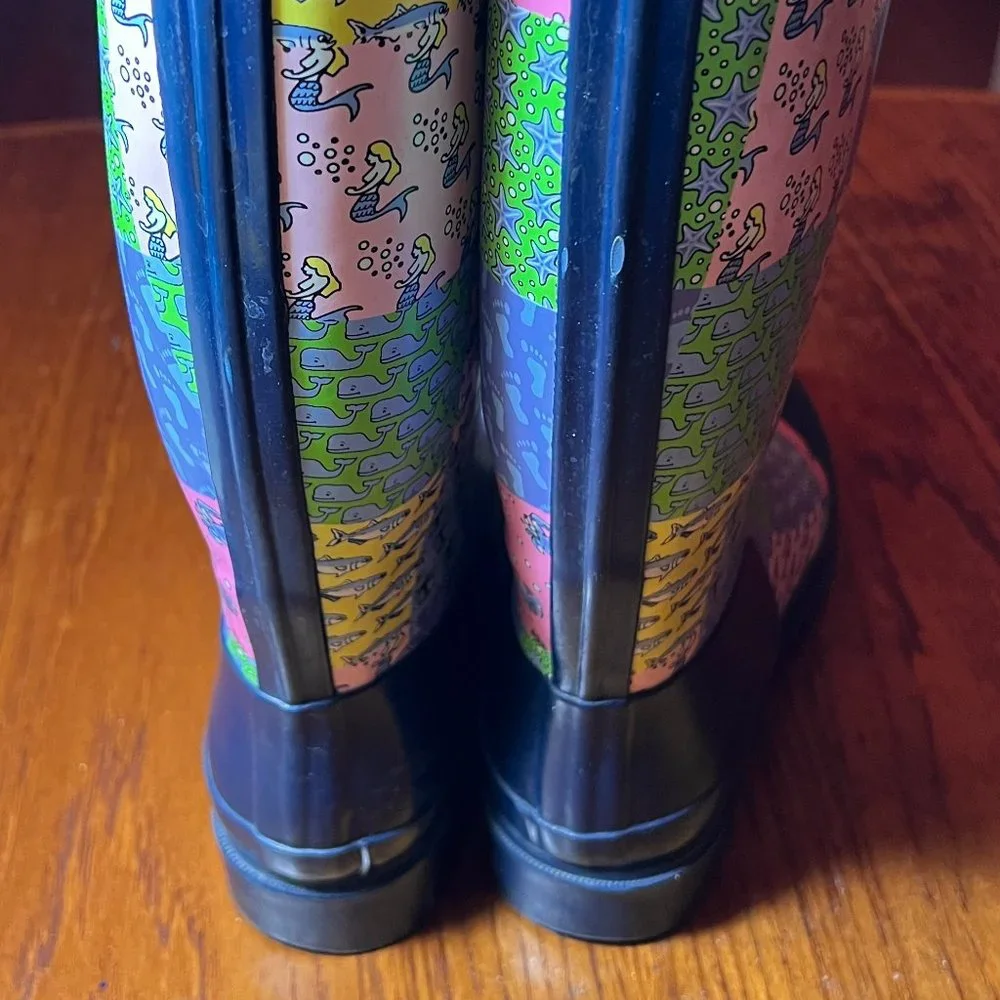 Vineyard vines rain boots size 7